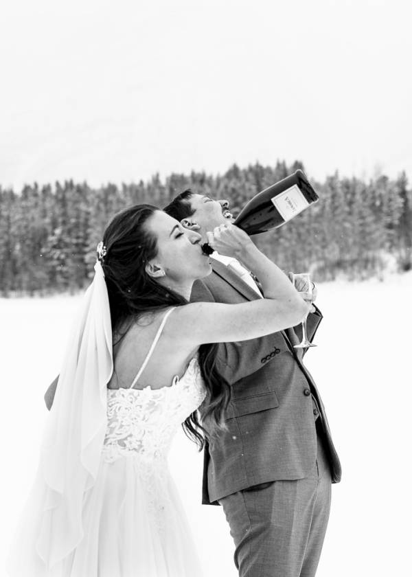unique Banff winter wedding photography