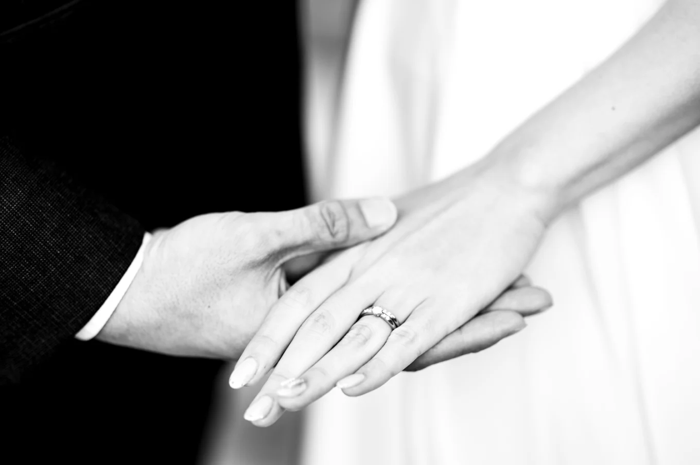 hands with the wedding ring