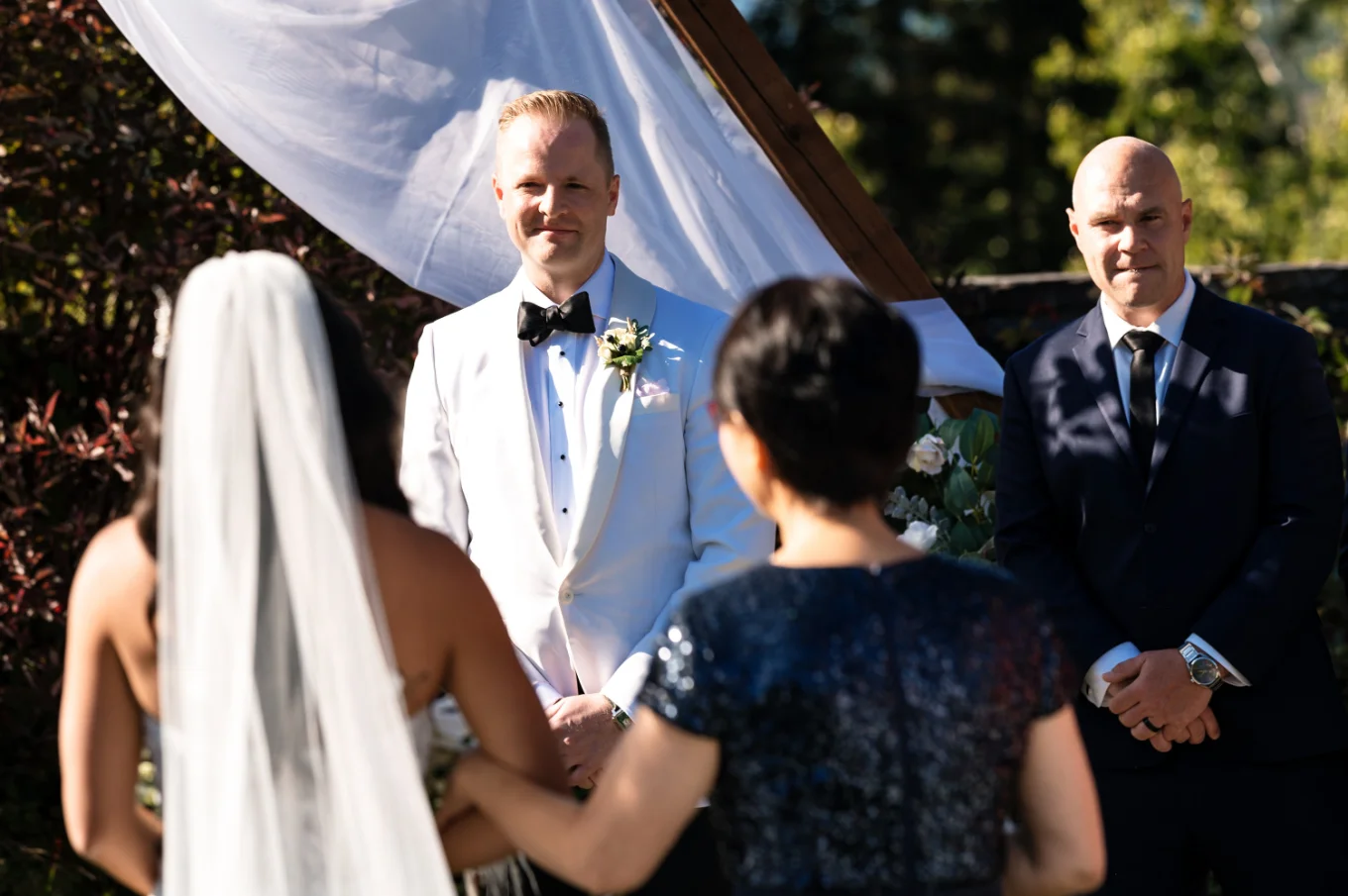 First look at the Calgary Wedding Day