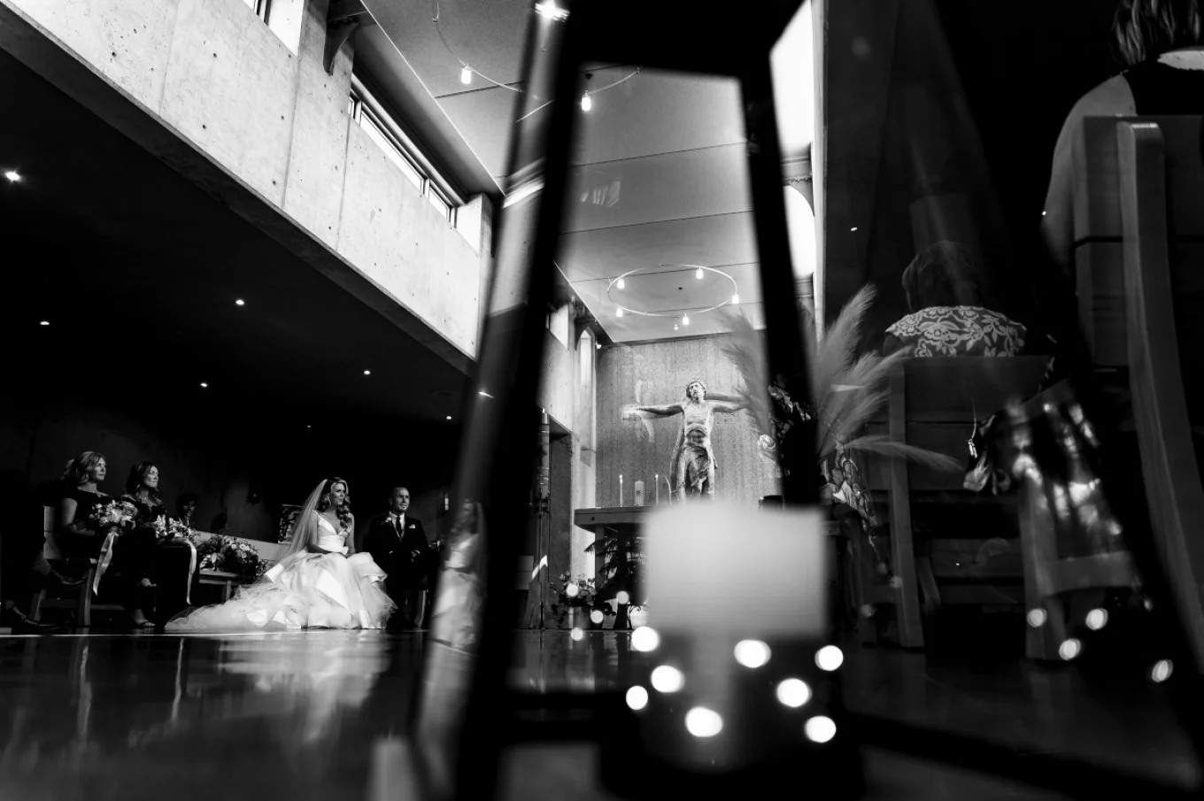 Calgary Church Wedding caltured by Calgary Wedding Photographers.