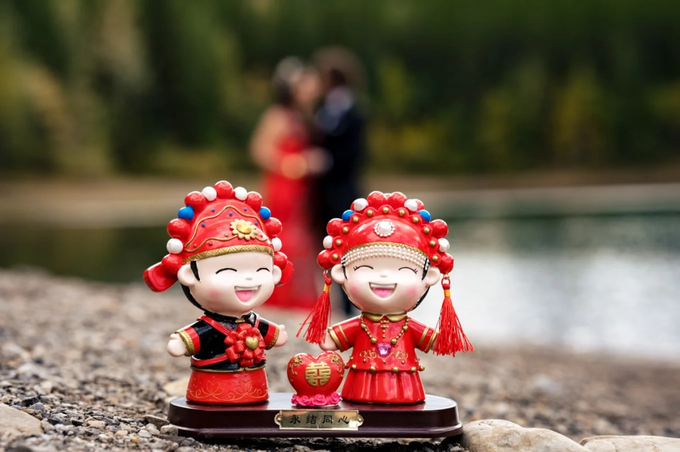 Oriental Korean figures.