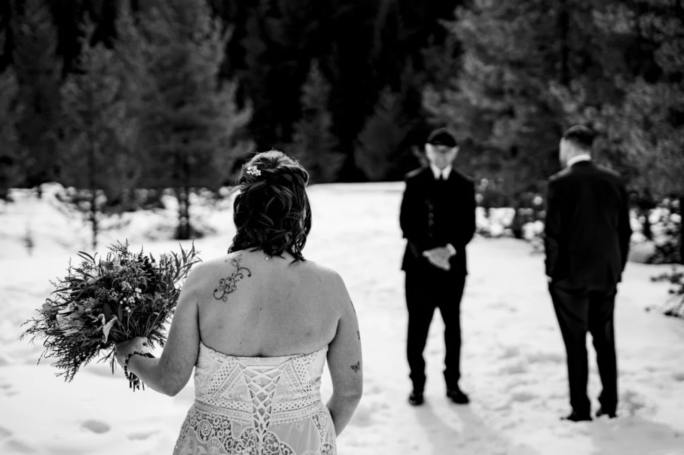 Bride walks down the aisle.