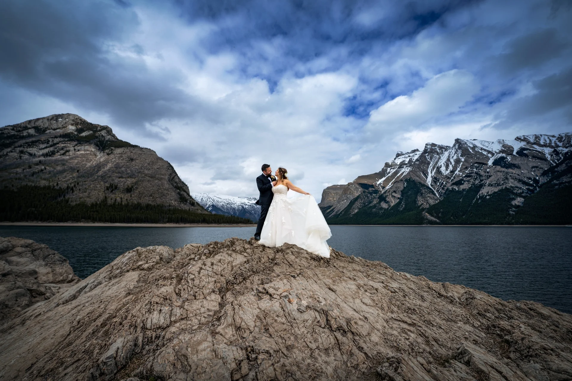 After-wedding-session-at-Minnewanka-Lake