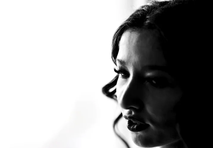 beautiful bride's portrait of the bride in black and white