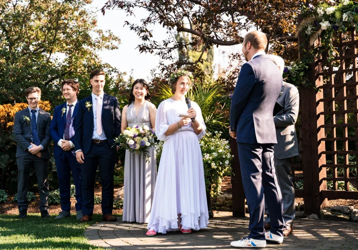 The bride gives a speech at the Zoo Wedding in Calgary