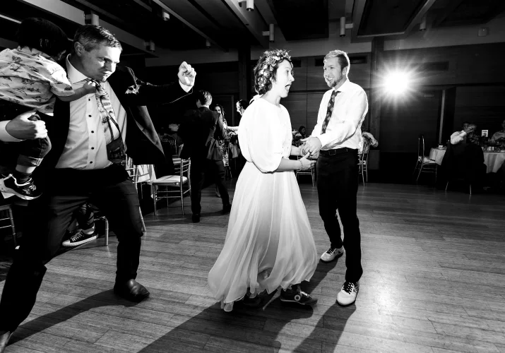 Calgary Wedding Dance Floor full of people dancing