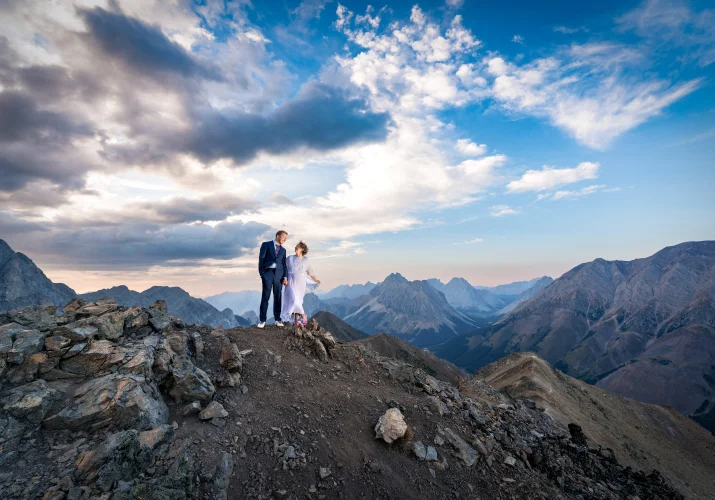 Banff Elopement at the peak of the mountain