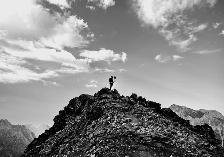 hiking adventure for the banff wedding in black and white