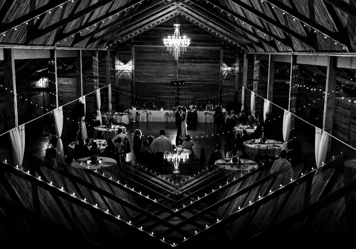First dance of the brine and groom at the Calgary Wedding