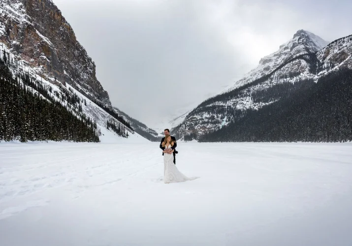 Winter Wedding Photography at Lake Louise
