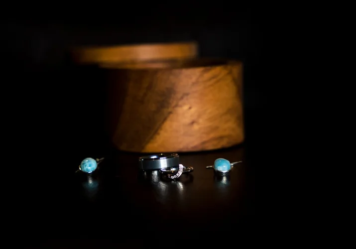 wedding rings