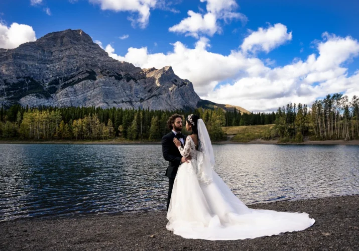 Groom and Bride in the mountains