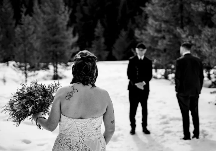 Bride walks down the aisle.