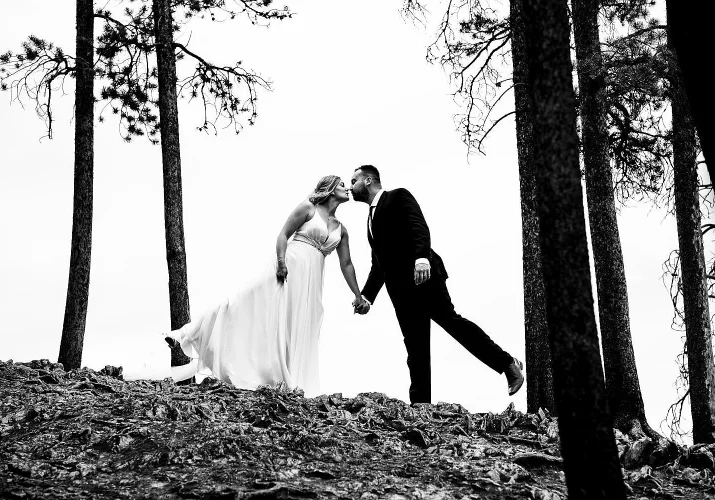Newlyweds share a kiss