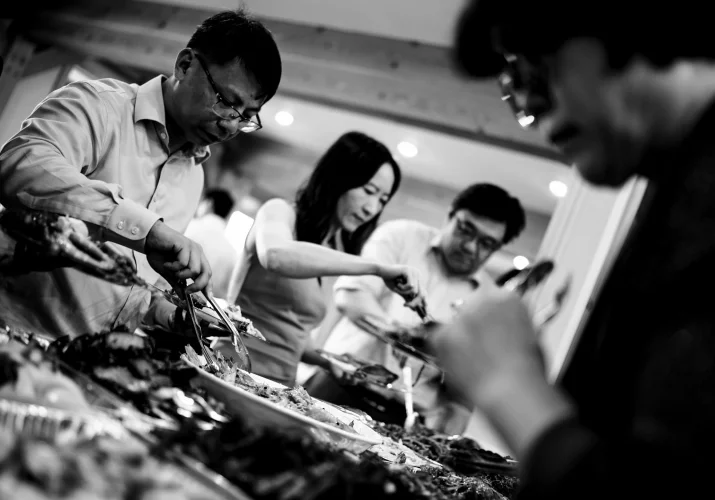 Wedding dinner in black and white