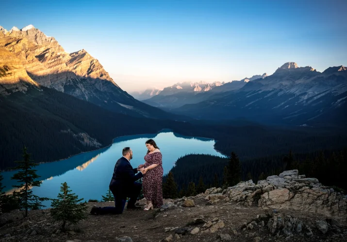 Man went down the knee and ask his fiancee to marry him at stunning Peyto Lake in Banff.